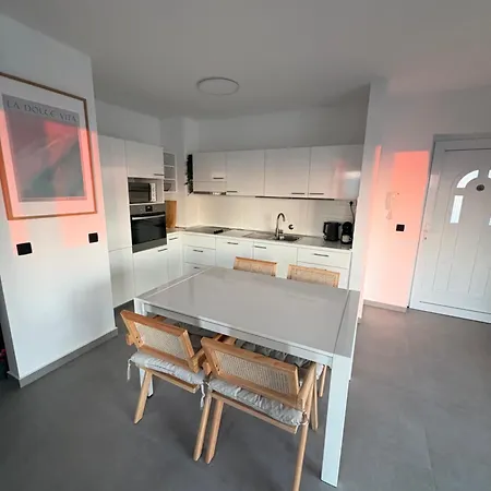 Maris Loft * Šimuni